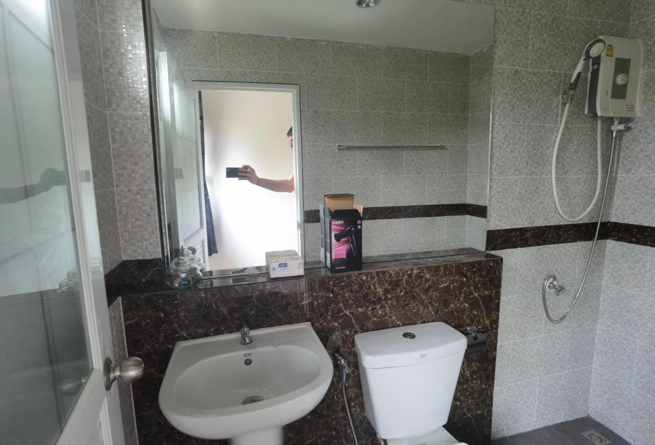 Yyk Holiday Rooms Ban Khlong Krang Exterior photo
