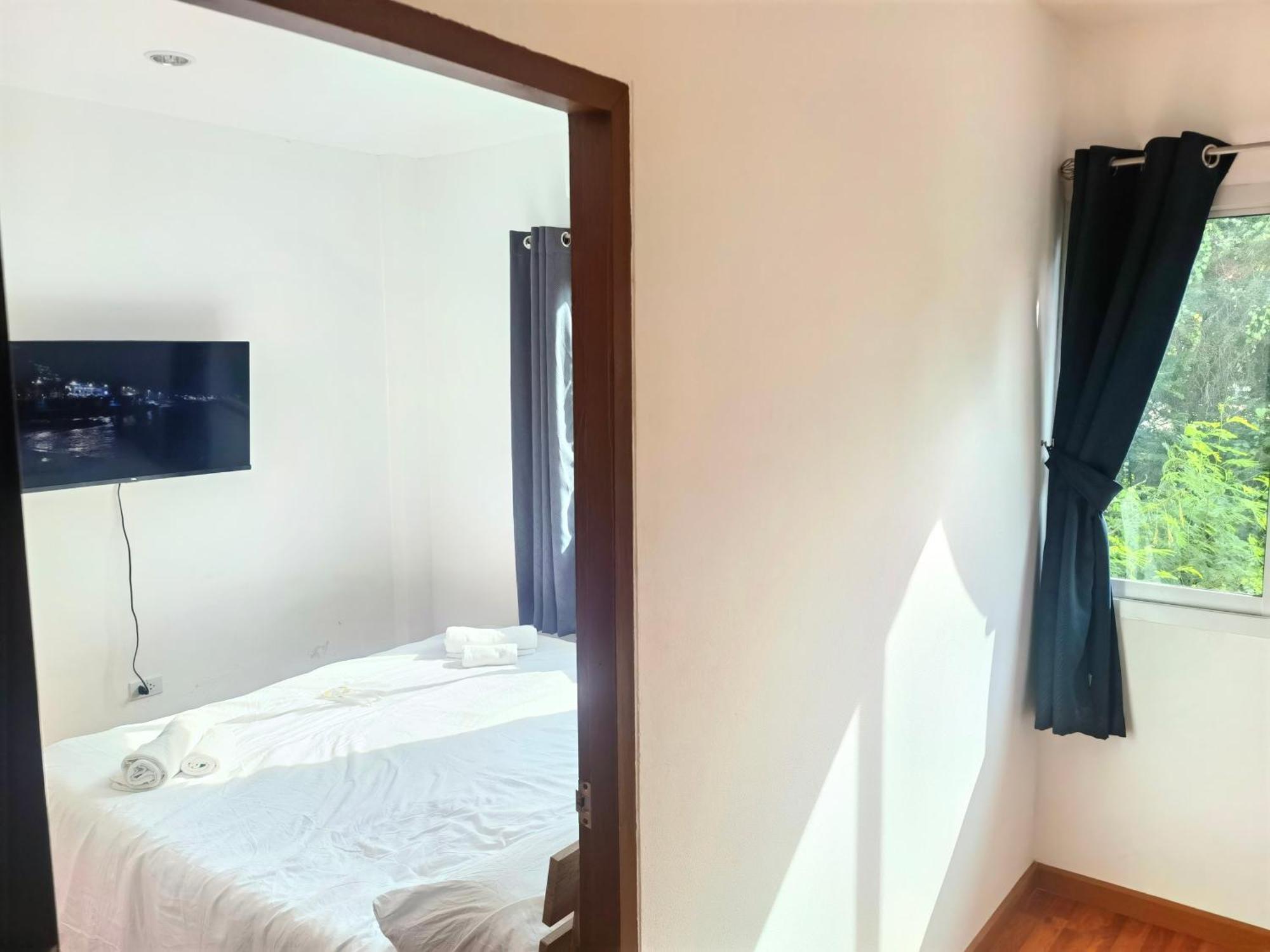 Yyk Holiday Rooms Ban Khlong Krang Exterior photo